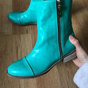 Cri De Coeur Teal Boots Zip Sides